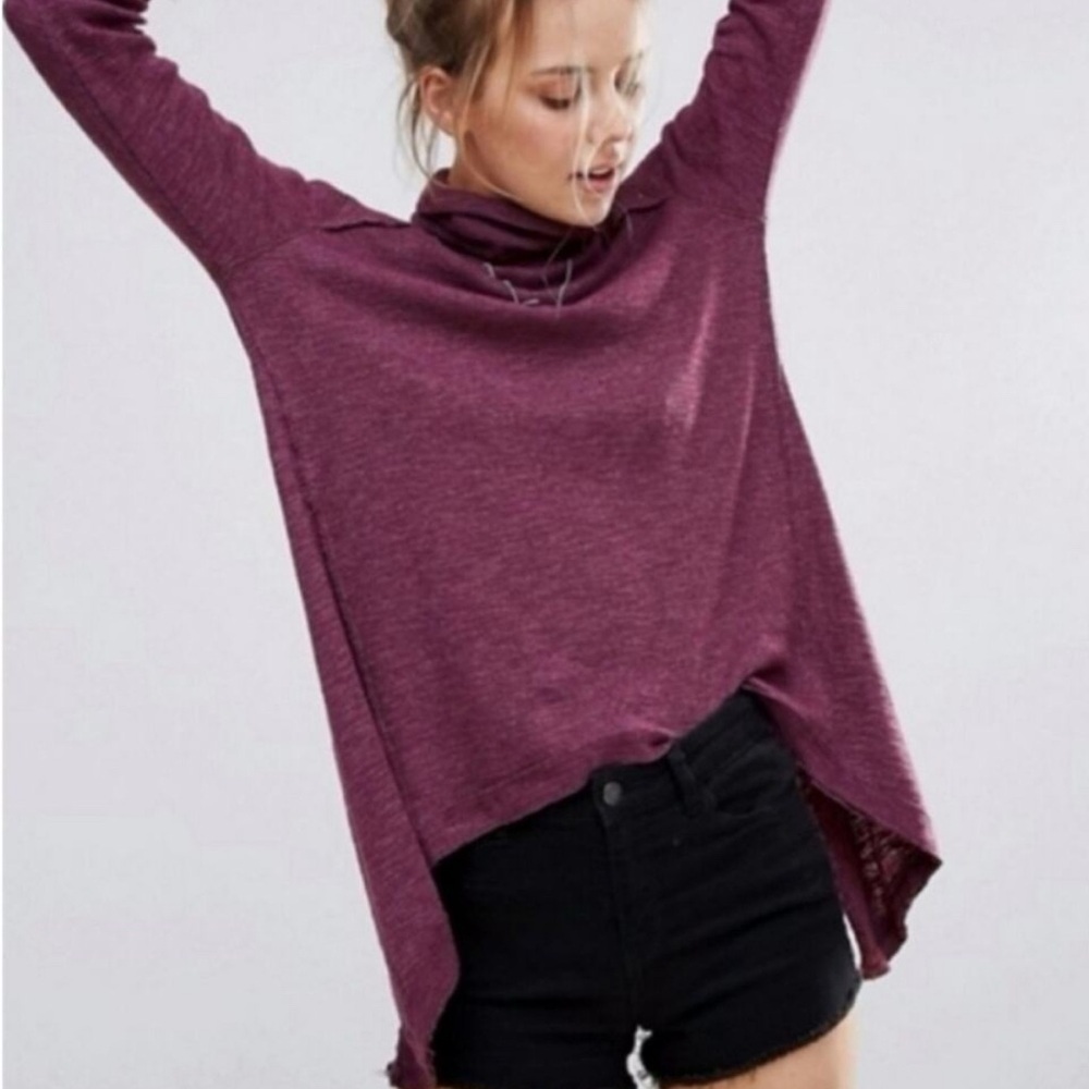 We the Free | Split back oversized mock turtleneck thermal tunic Women’s size L
